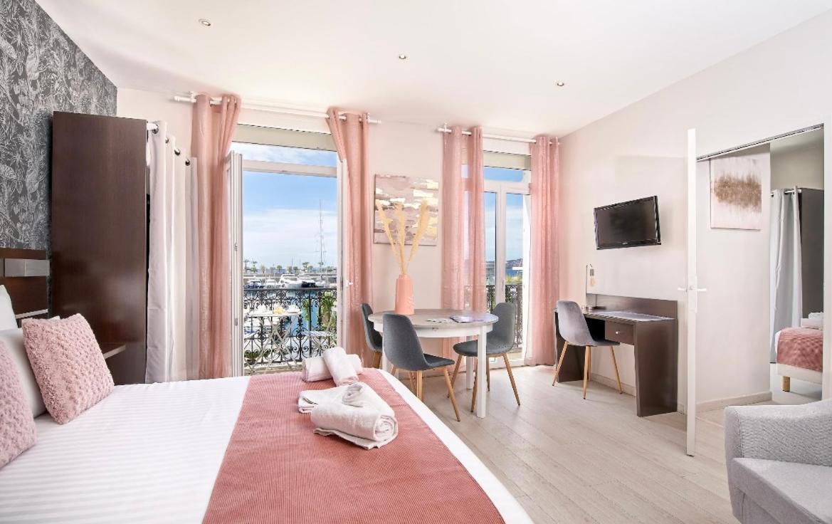 Saint-Raphaël Hotel Du Vieux Port מראה חיצוני תמונה